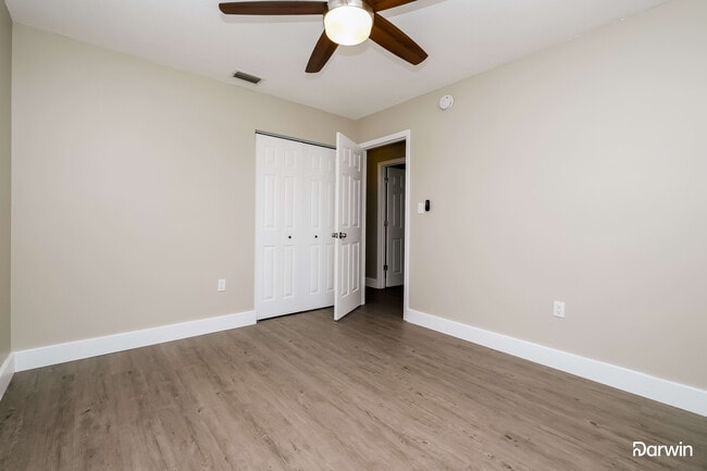 Building Photo - 1242 Pike Ave NW