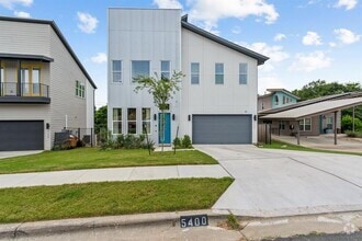 Building Photo - 5400 Agatha Cir