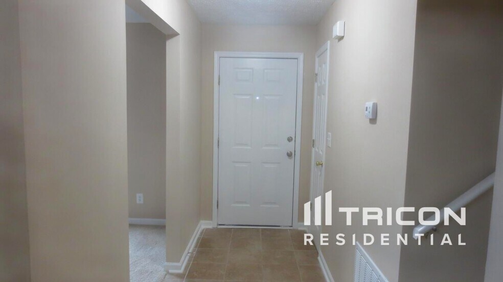 Building Photo - 7447 Edenberry Way