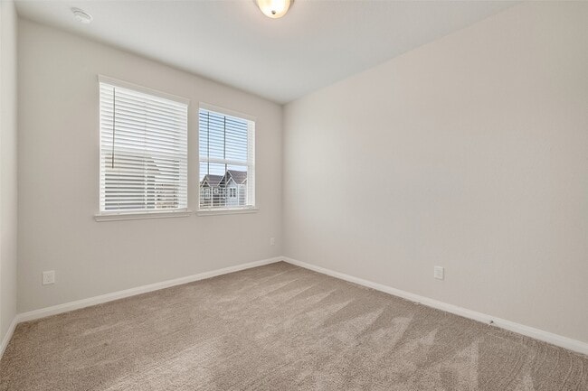 Building Photo - 9816 Magnolia Village Ln