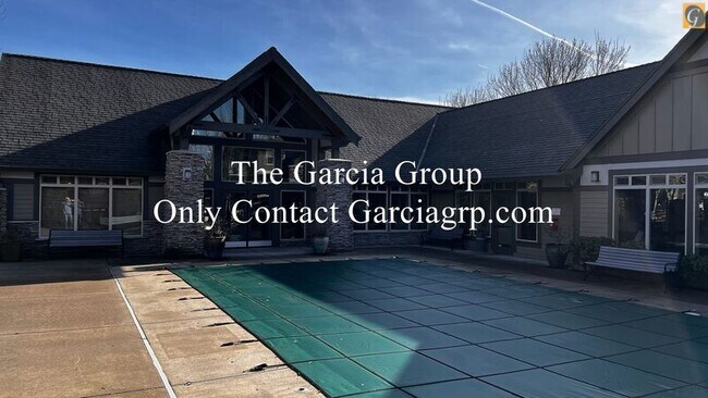 Building Photo - 765 NE Adwick Dr