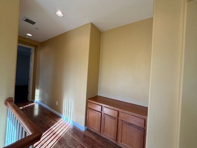 Building Photo - 7066 Sacred Cir