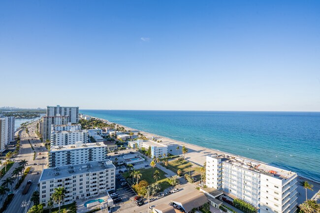 Building Photo - 2101 S Ocean Dr