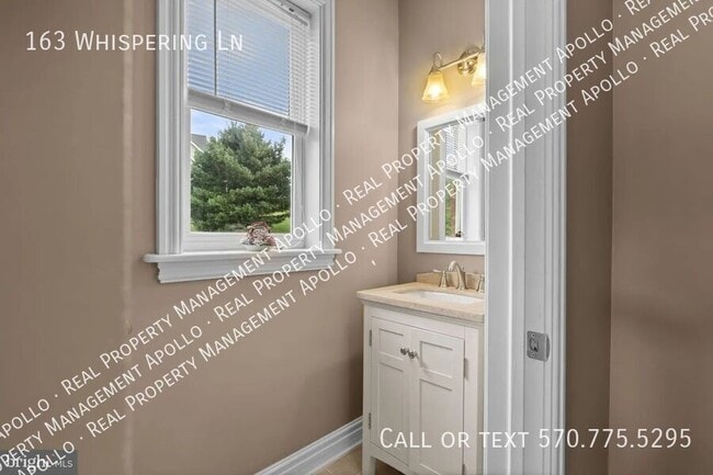 Building Photo - 163 Whispering Ln