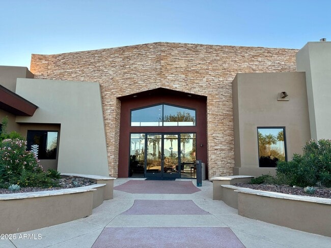 Building Photo - 3189 E Hazeltine Way