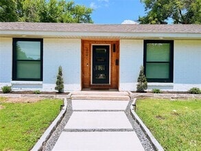 Building Photo - 3641 Timberview Rd