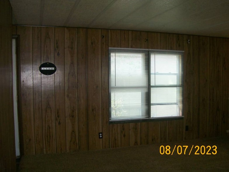 Building Photo - 27901 Norris Rd