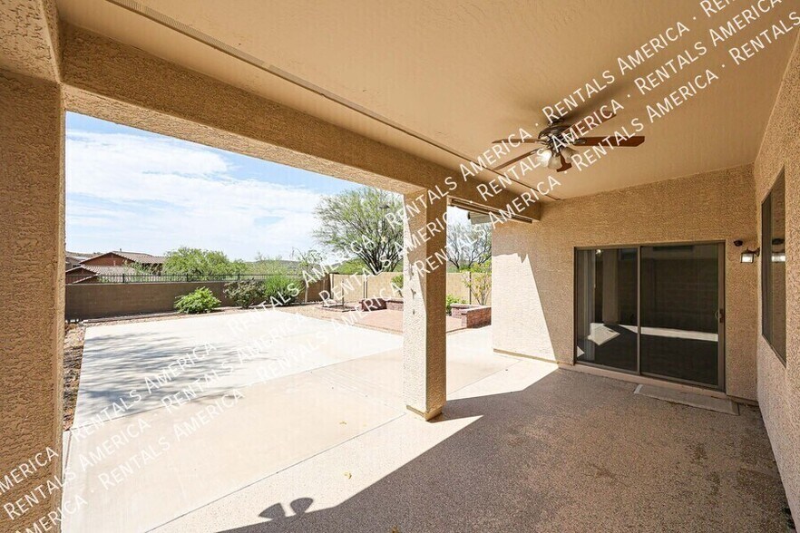 Building Photo - 3751 Desert Creek Ln