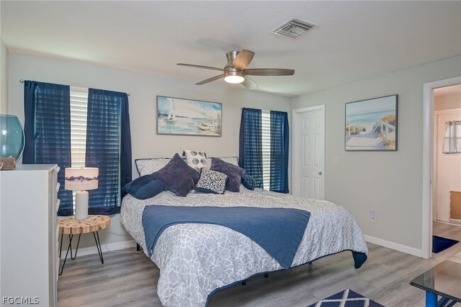 Building Photo - 209 SE 44th Terrace