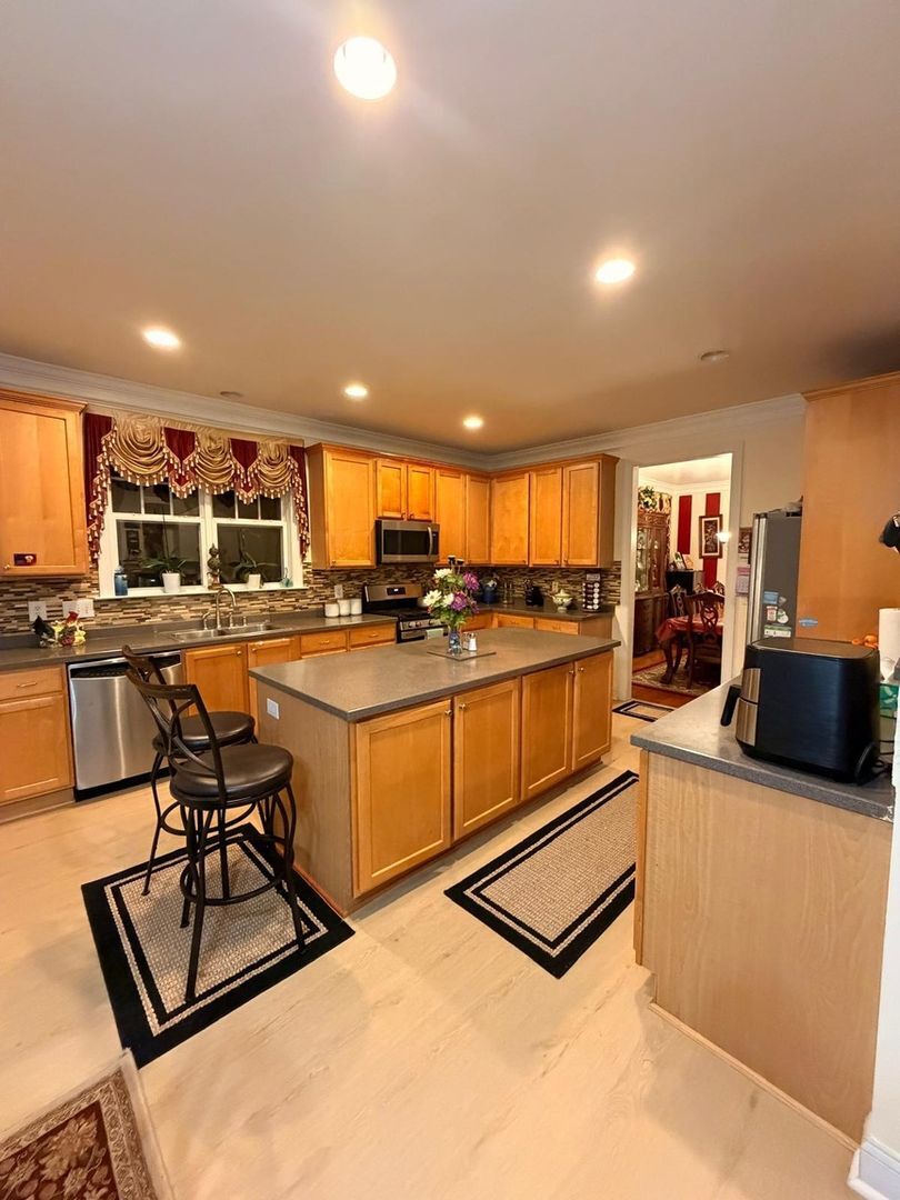 Building Photo - 606 Gravel Brook Ct
