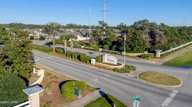 Building Photo - 217 Sand Oak Blvd