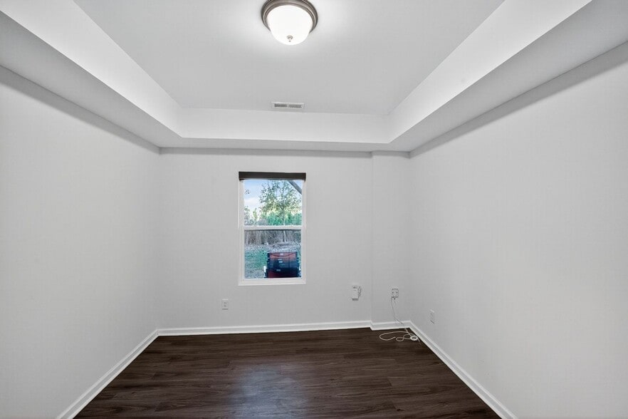 Building Photo - 1223 Brickfield Dr