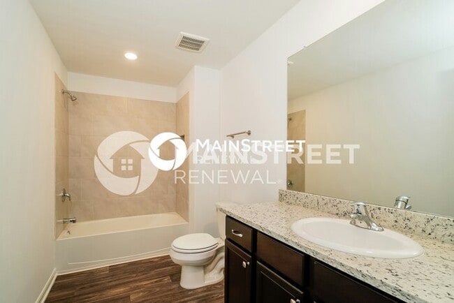 Building Photo - 4 Bedroom Pet-Friendly Home in New Braunfels, TX with Main Street Renewal