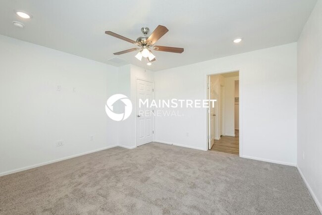 Building Photo - 3 Bedroom Pet-Friendly Home in Northglenn, CO with Main Street Renewal