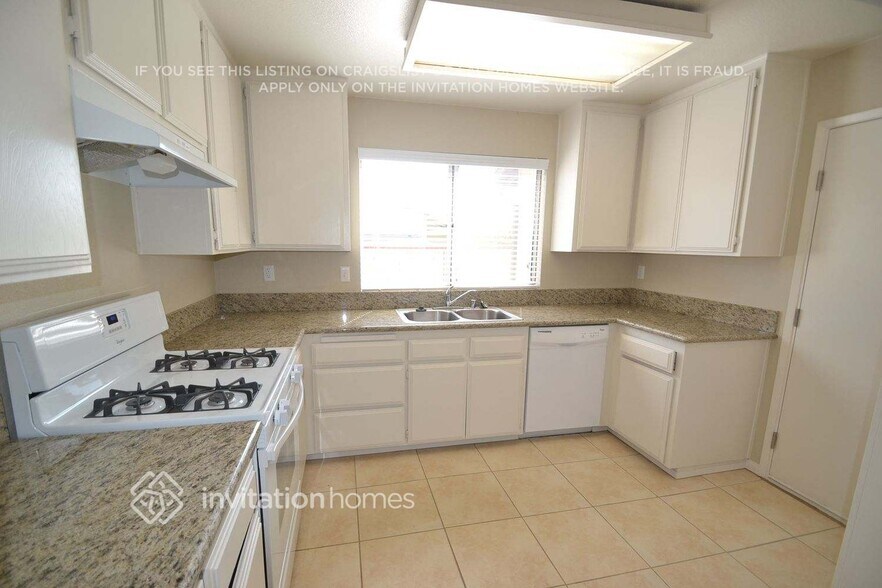 Building Photo - 7775 Whitewood Dr