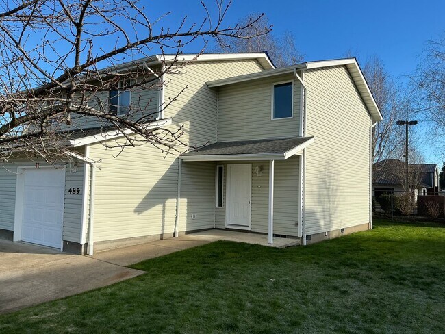 Building Photo - 188