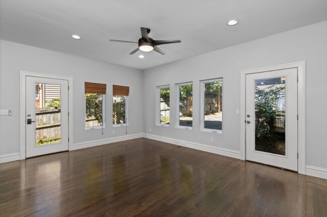 Building Photo - 7117 Northmoor Dr