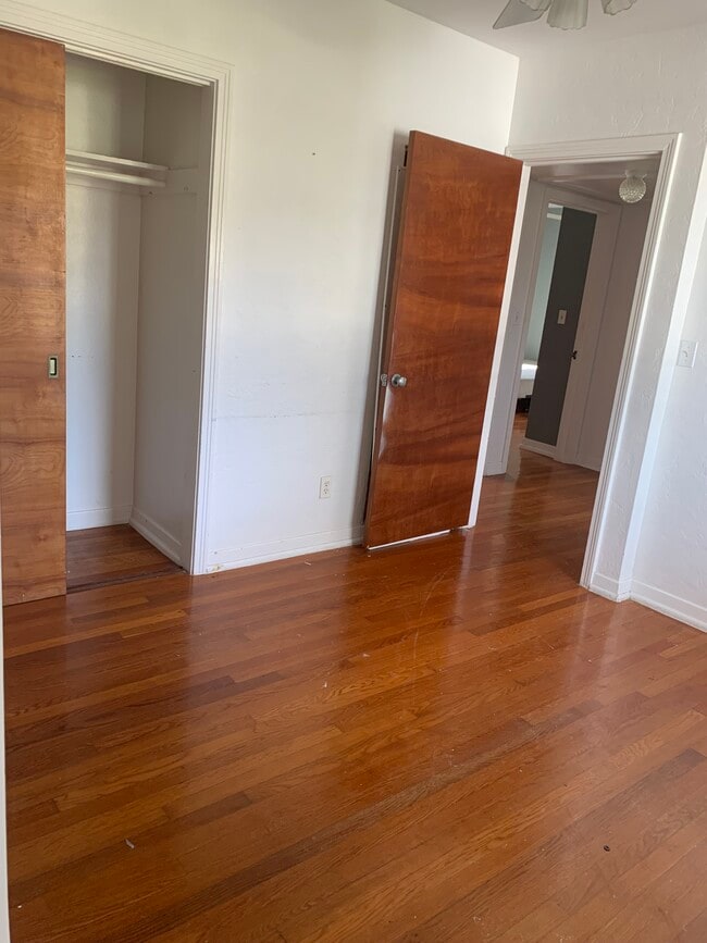 Building Photo - 485 Golf Blvd