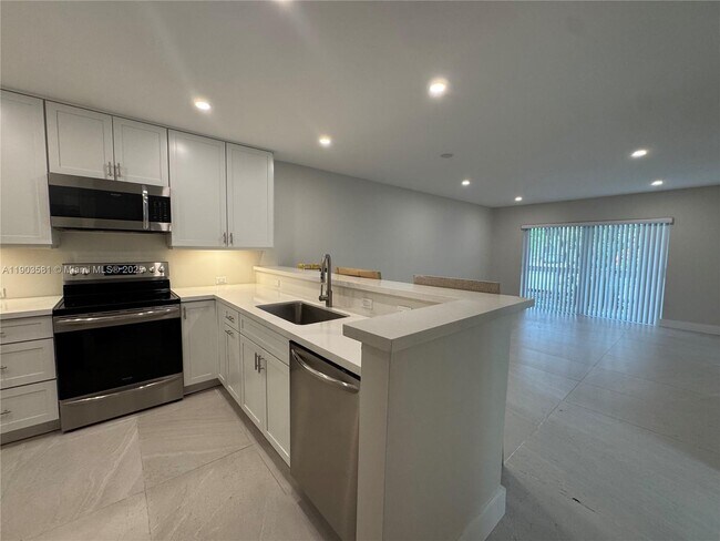 Building Photo - 7815 Camino Real