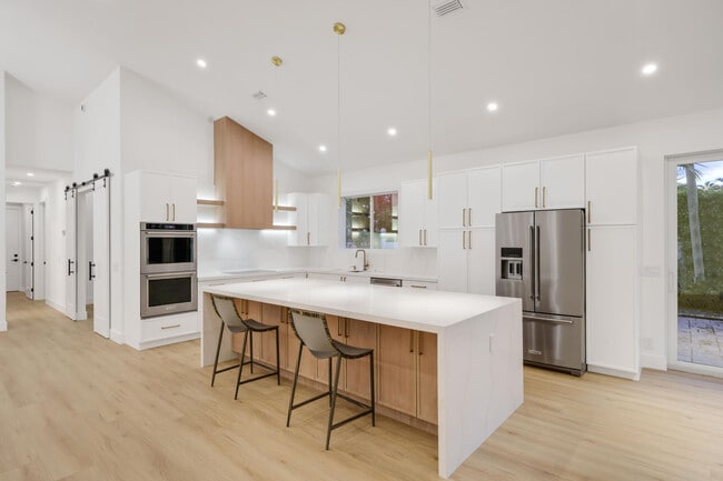 Building Photo - 5537 NW 21st Way