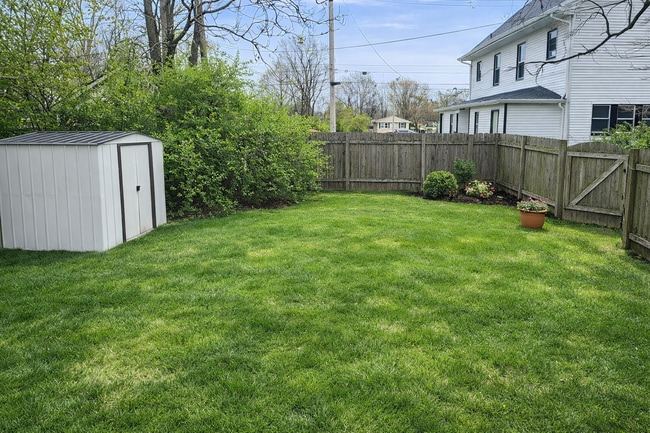 Building Photo - 2709 N College Ave