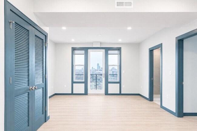 Building Photo - 1258 Massachusetts Ave