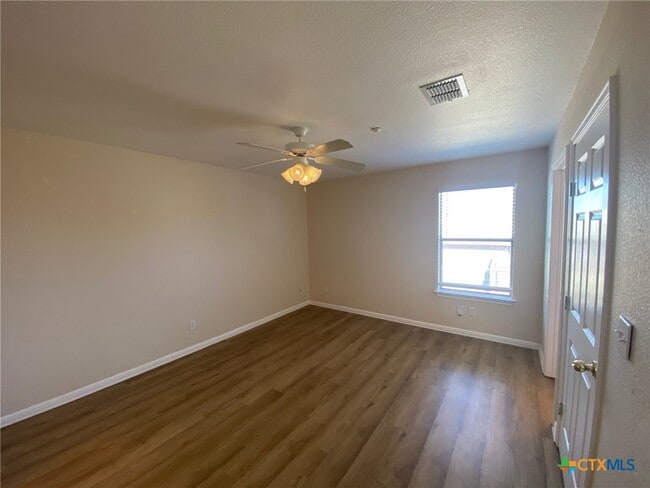 Building Photo - 3109 Douglas Fir Dr