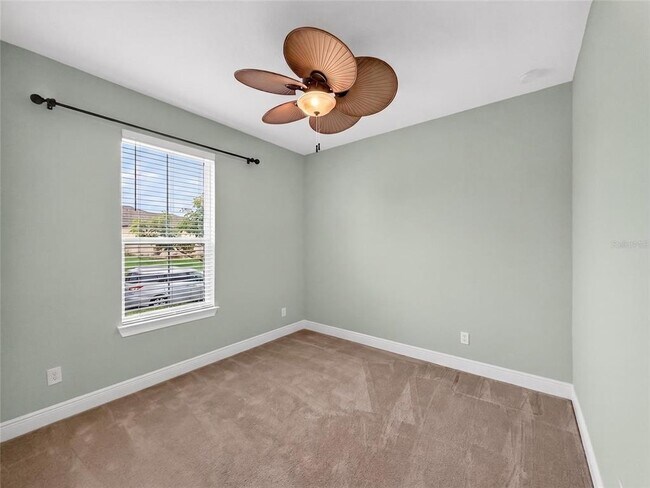 Building Photo - 2062 Redbay Ave