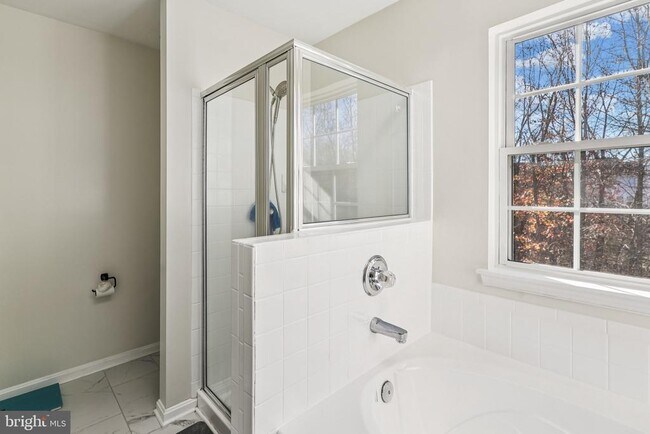 Building Photo - 7510 E Plateau Dr