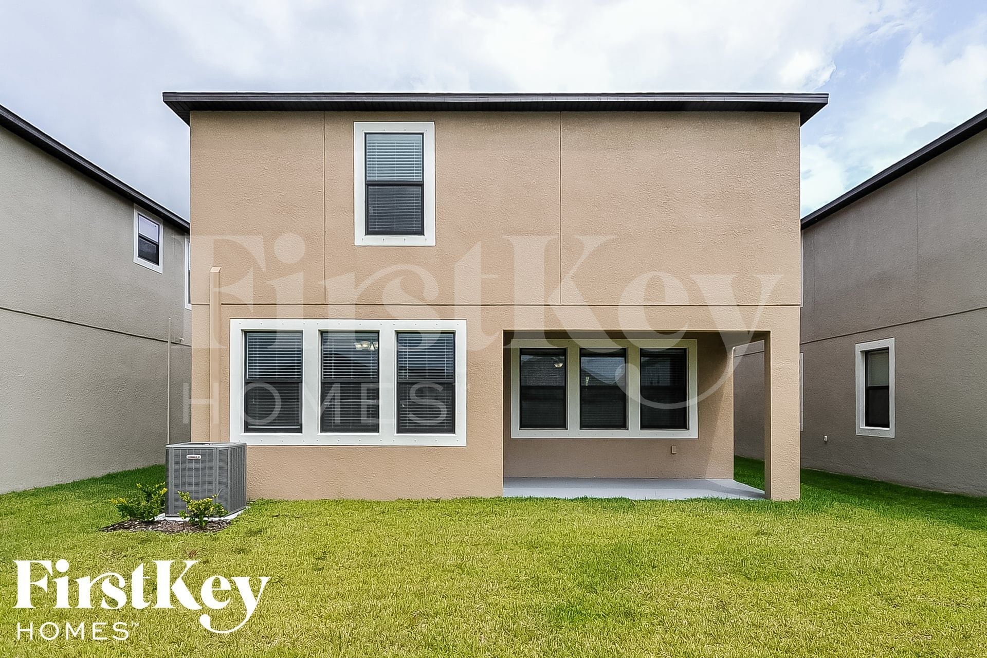 Building Photo - 9823 Ivory Dr