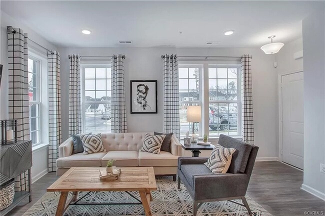 Building Photo - 4659 Wistar Creek Dr