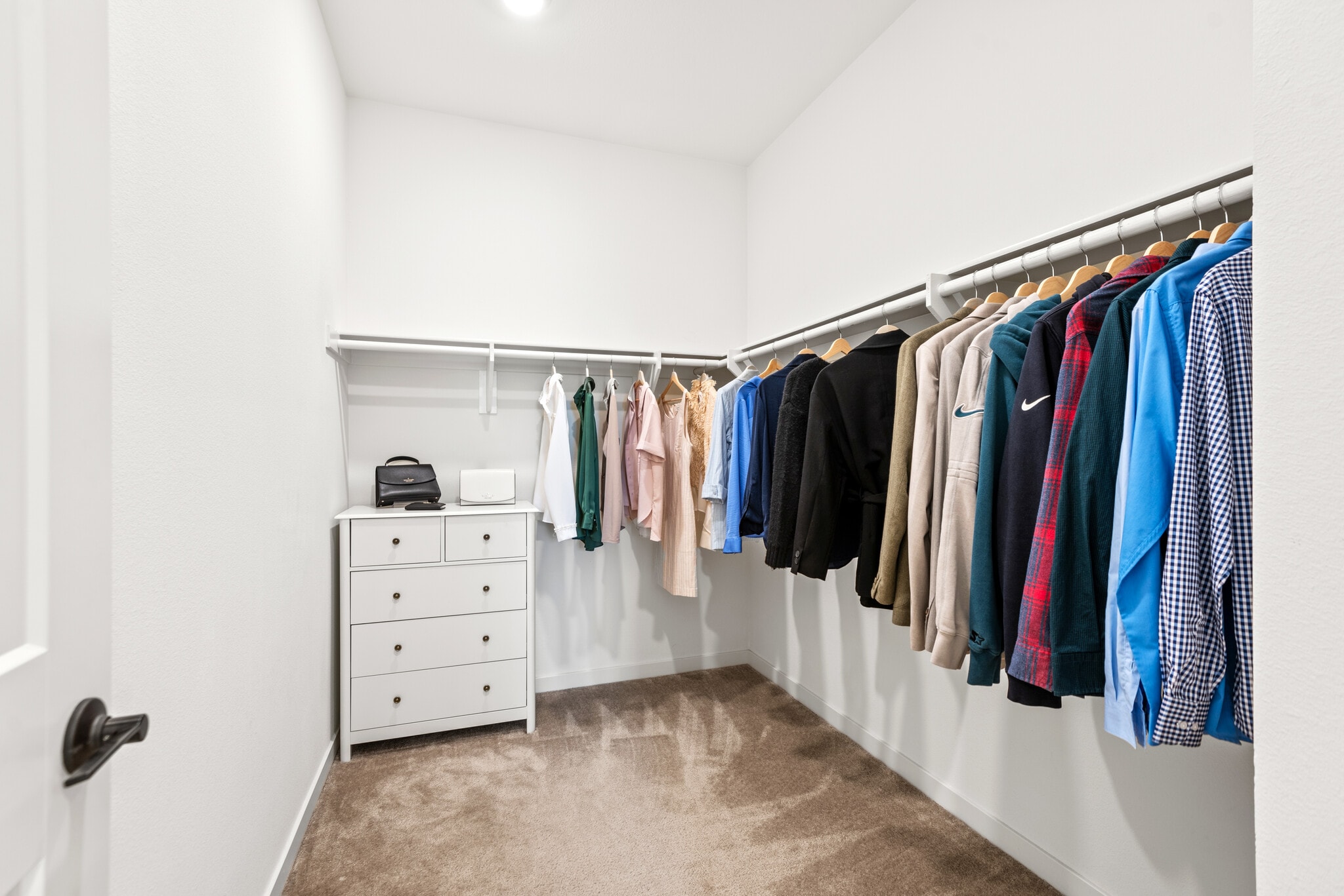 Primary closet - 212 Red Brick Dr