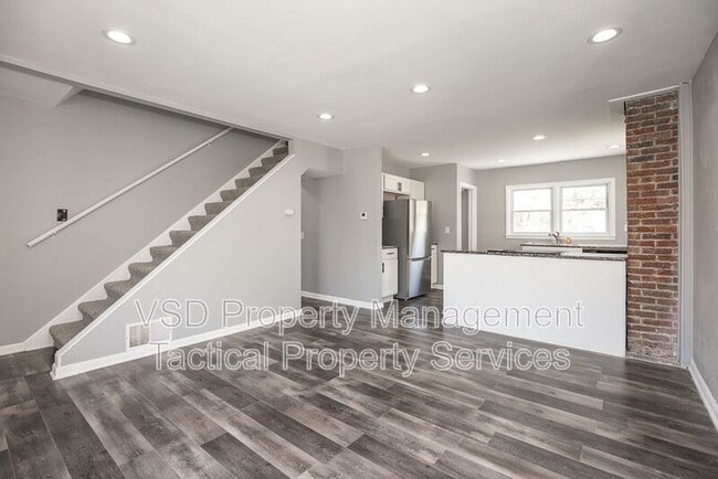 Building Photo - 17932 Neff Rd
