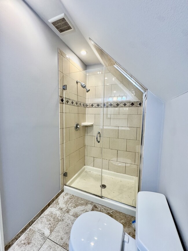 Building Photo - 28W791 Batavia Rd