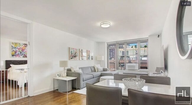 Building Photo - 165 E 35th St