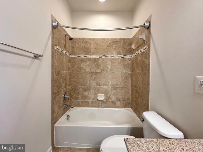 Building Photo - 7396 Brunson Cir