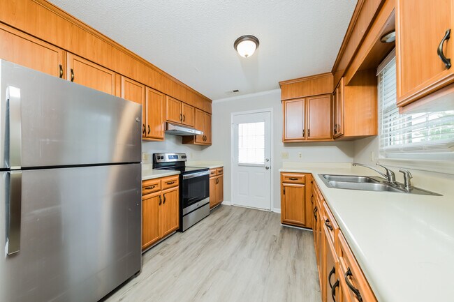 Building Photo - 4316 Cornell Ave