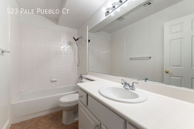 Building Photo - 523 Pale Pueblo Ct