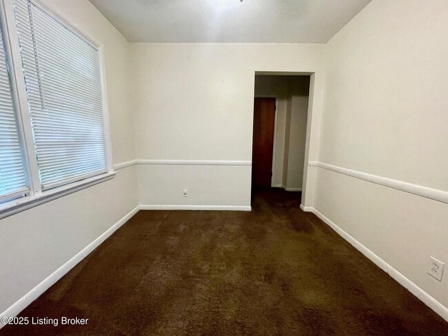 Building Photo - 4429 Shelbyville Rd