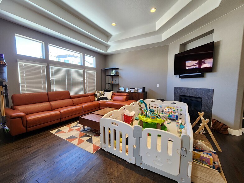 Building Photo - 10043 Hannaway Dr