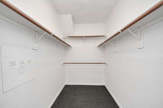 Building Photo - 21738 Sierra Long Dr