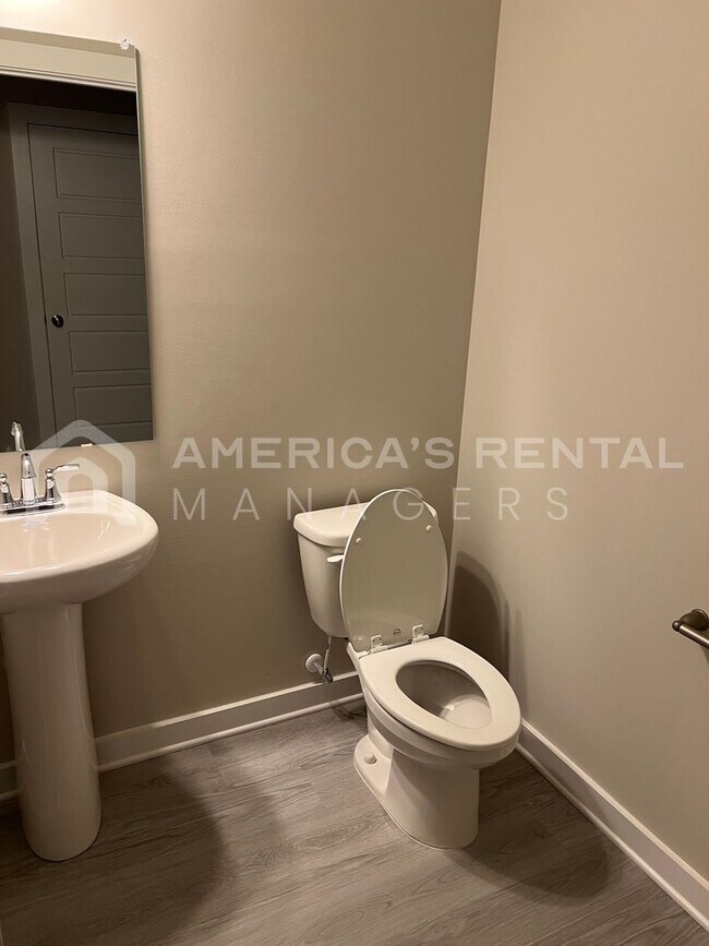 Building Photo - Home for Rent in Jemison, AL.... DEPOSIT PENDING!!