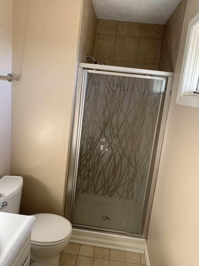 Building Photo - 15105 Westchester Cir