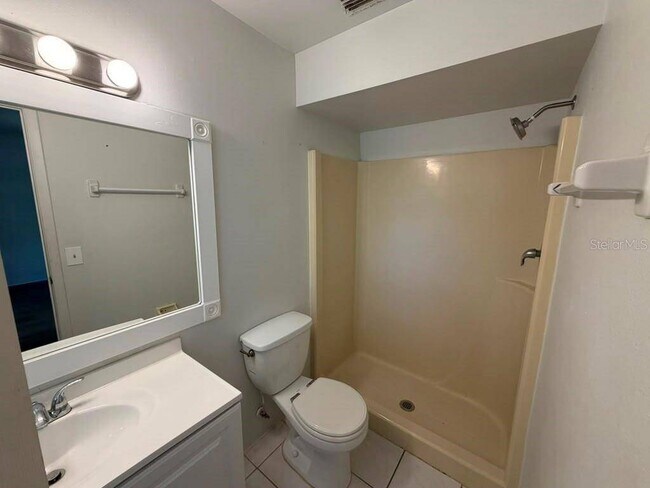 Building Photo - 2434 Rio Pinar Lakes Blvd