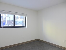 Building Photo - 11 Sachem St