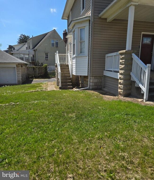 Building Photo - 4001 Echodale Ave