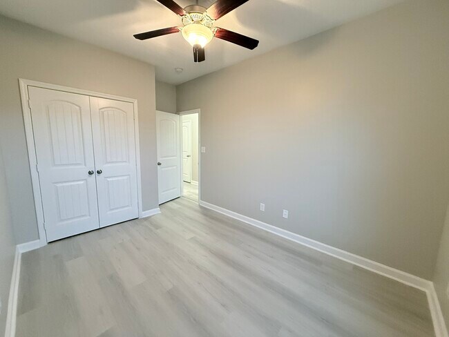 Building Photo - 534 Caldwell Loop