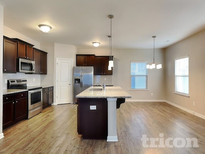 Building Photo - 1134 Rankin Oaks St