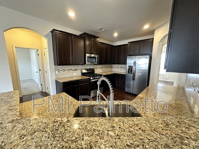 Building Photo - 933 Centennial Dr