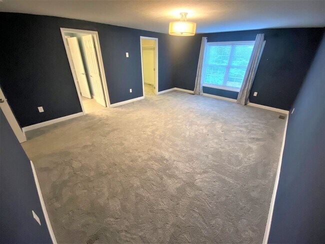 Building Photo - 4 Bedroom - Upper Arlington